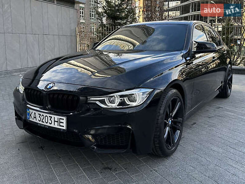 Седан BMW 3 Series 2015 в 