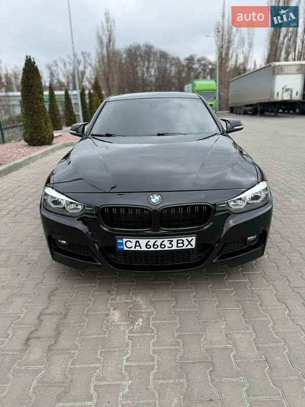 Седан BMW 3 Series 2012 в 