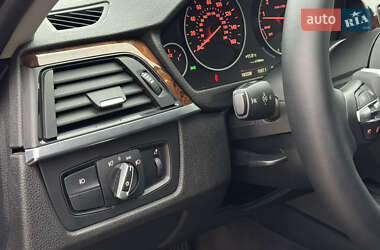 Седан BMW 3 Series 2015 в 
