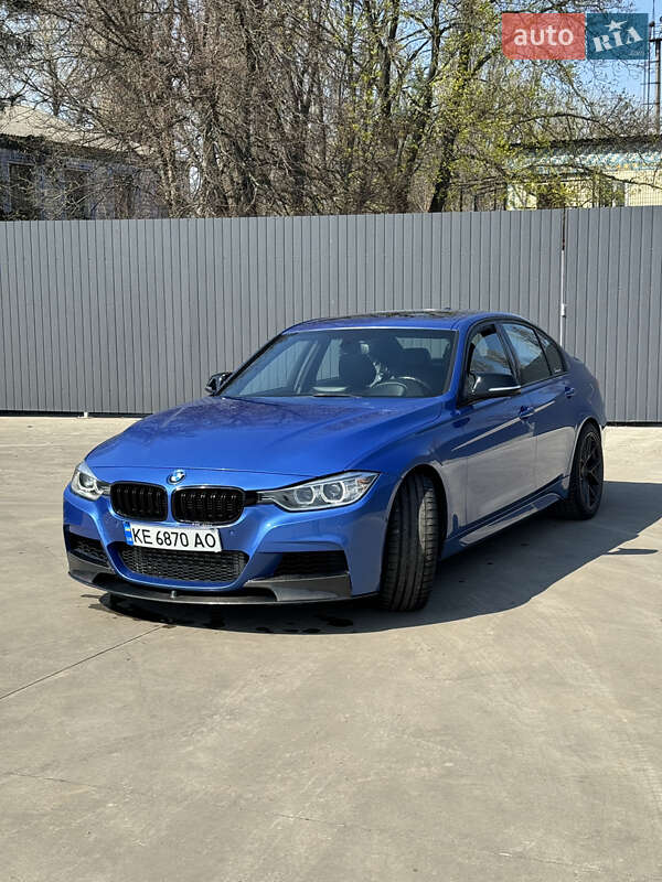 Седан BMW 3 Series 2012 в Дніпрі
