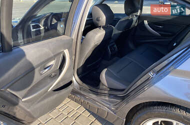 Седан BMW 3 Series 2014 в 