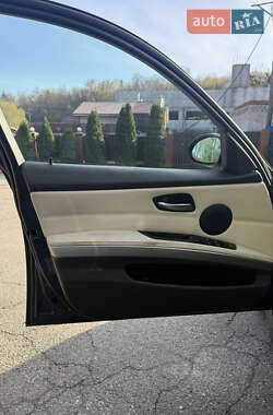 Седан BMW 3 Series 2005 в 