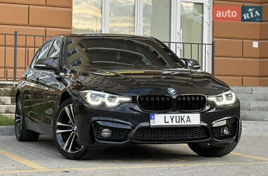 Седан BMW 3 Series 2018 в 