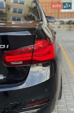 Седан BMW 3 Series 2018 в 