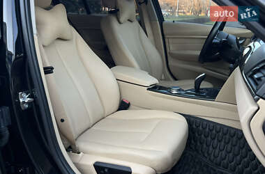 Седан BMW 3 Series 2012 в 