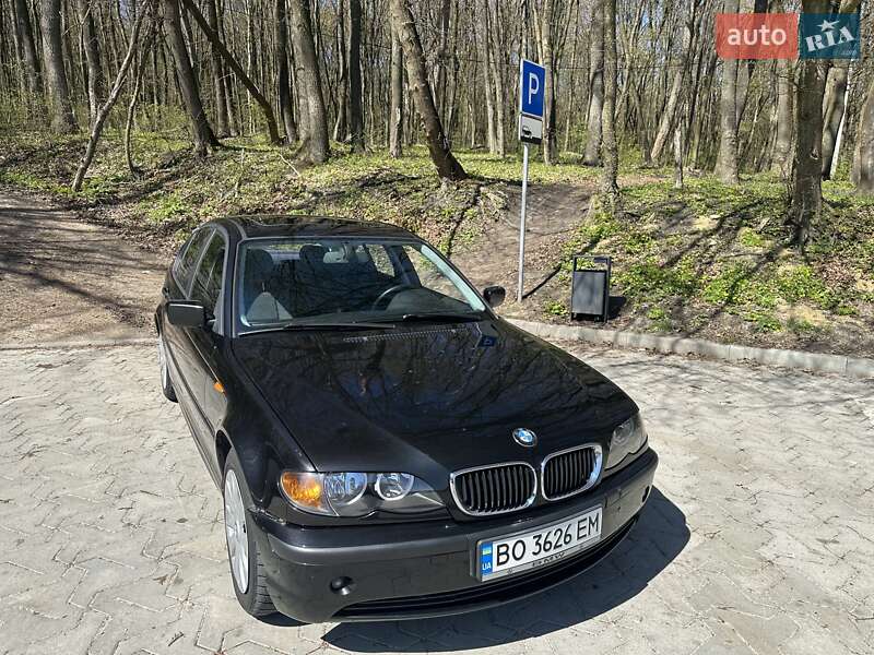 Седан BMW 3 Series 2003 в 