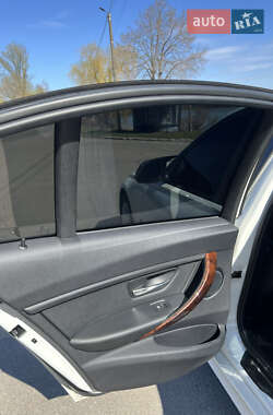 Седан BMW 3 Series 2014 в 