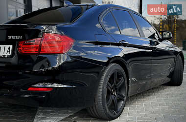 Седан BMW 3 Series 2014 в 