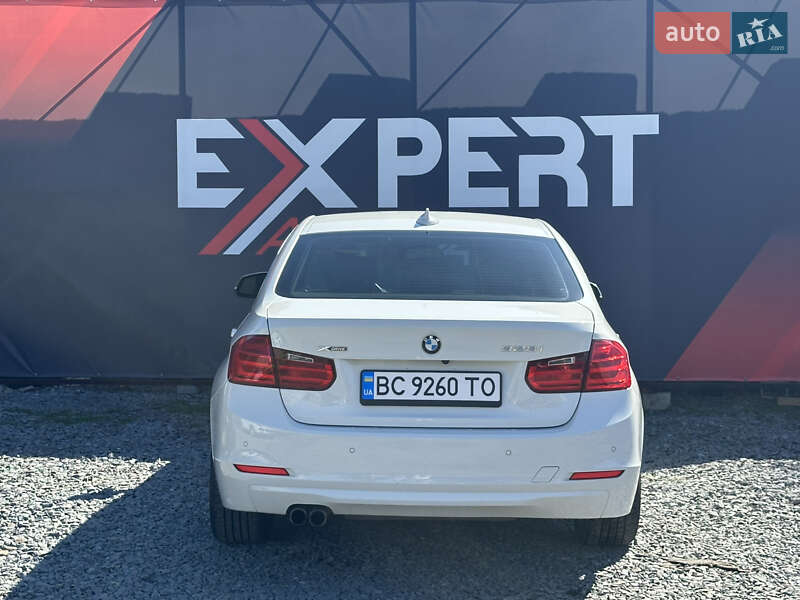 Седан BMW 3 Series 2014 в Львове