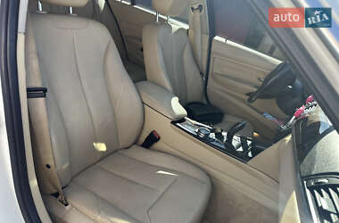 Седан BMW 3 Series 2014 в 
