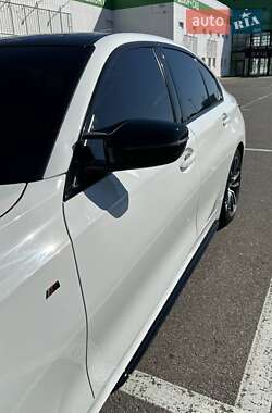 Седан BMW 3 Series 2019 в 