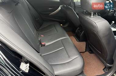 Седан BMW 3 Series 2016 в 