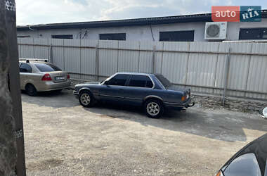 Седан BMW 3 Series 1985 в 