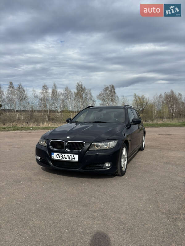 Универсал BMW 3 Series 2010 в Бородянке