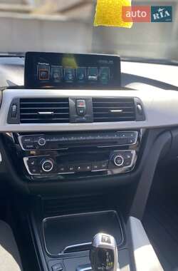 Седан BMW 3 Series 2016 в 