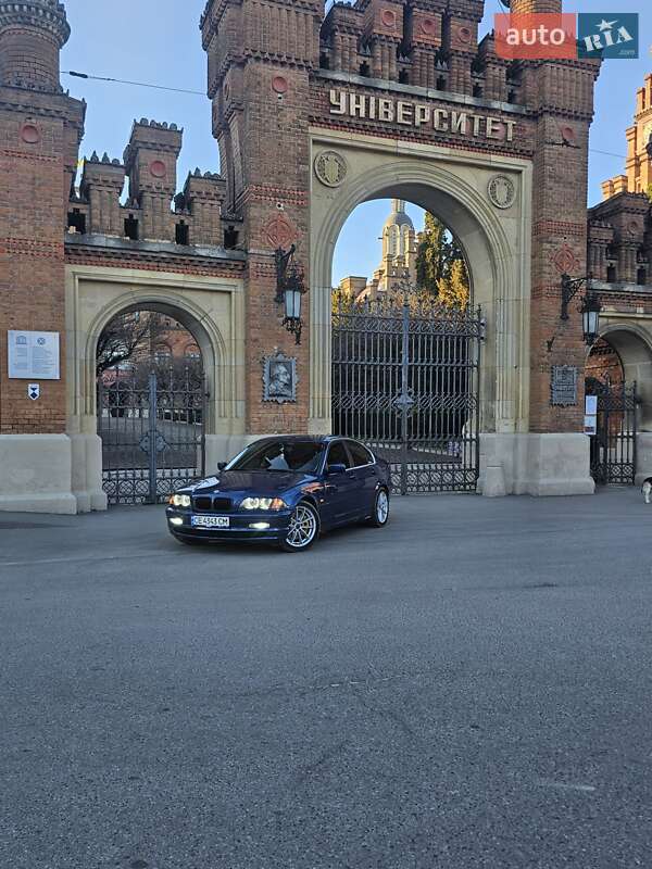 Седан BMW 3 Series 2001 в Глыбокой