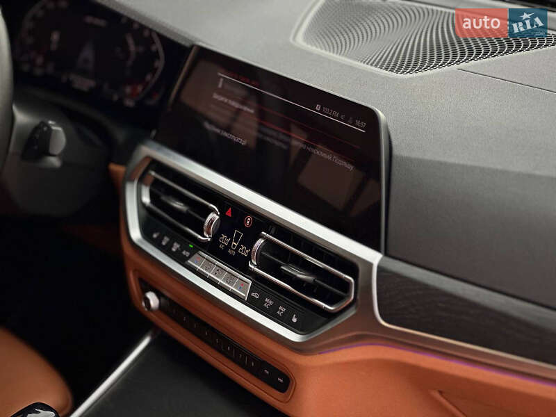 Седан BMW 3 Series 2020 в Чернівцях