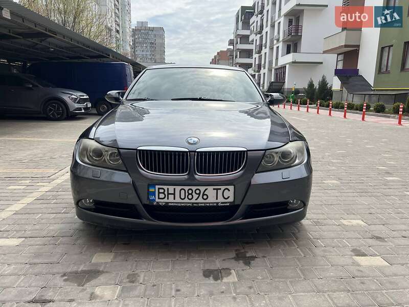 Седан BMW 3 Series 2007 в Одессе