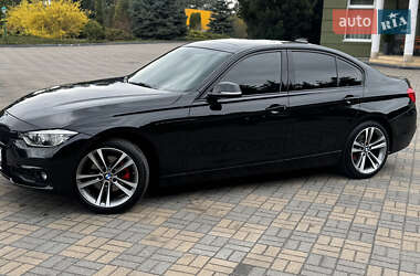 Седан BMW 3 Series 2017 в 