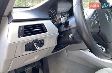 Универсал BMW 3 Series 2009 в 
