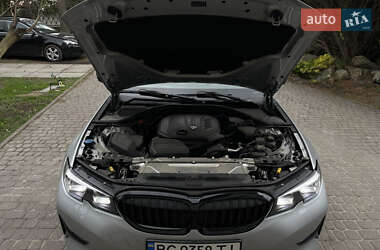 Седан BMW 3 Series 2021 в 