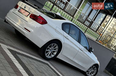 Седан BMW 3 Series 2016 в 