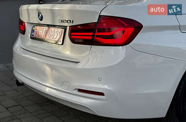 Седан BMW 3 Series 2016 в 