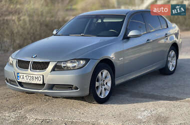 Седан BMW 3 Series 2006 в Киеве