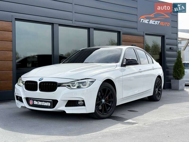 Седан BMW 3 Series 2018 в Ровно