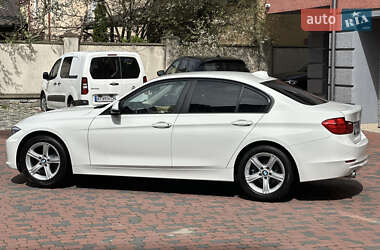 Седан BMW 3 Series 2015 в 