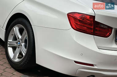 Седан BMW 3 Series 2015 в 