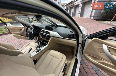 Седан BMW 3 Series 2015 в 