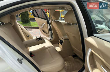 Седан BMW 3 Series 2015 в 