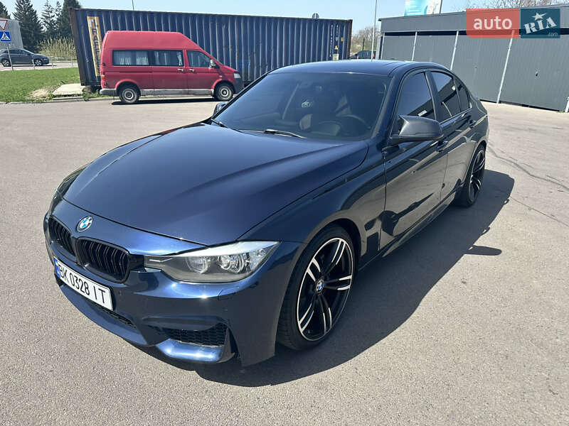 Седан BMW 3 Series 2012 в Ровно