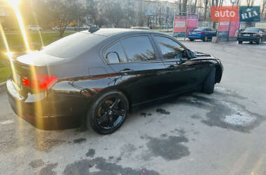 Седан BMW 3 Series 2013 в 