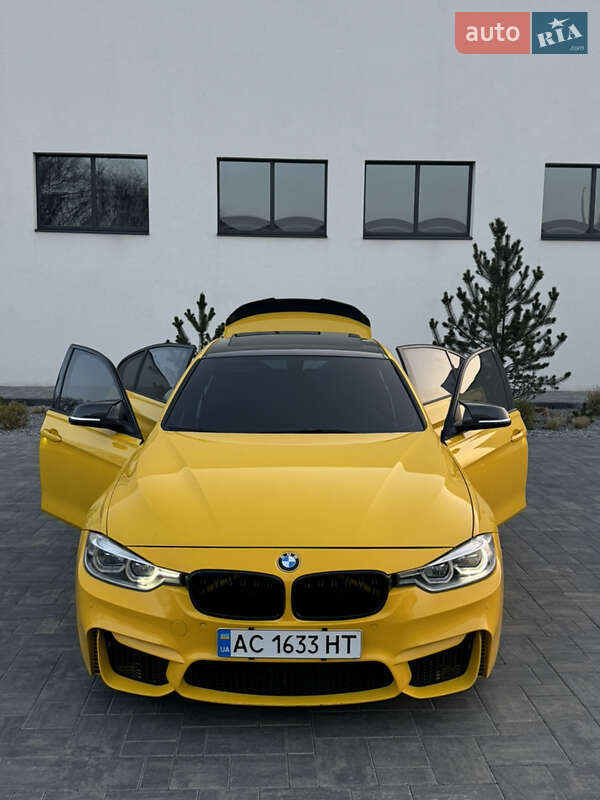 Седан BMW 3 Series 2015 в Луцке