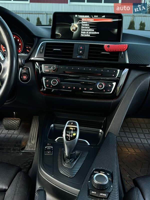 Седан BMW 3 Series 2015 в Луцке