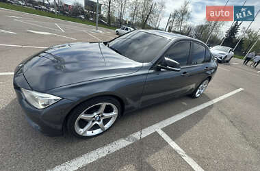 Седан BMW 3 Series 2013 в 