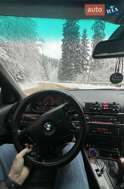 Седан BMW 3 Series 2001 в 