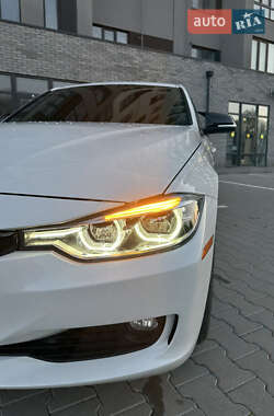 Седан BMW 3 Series 2015 в 