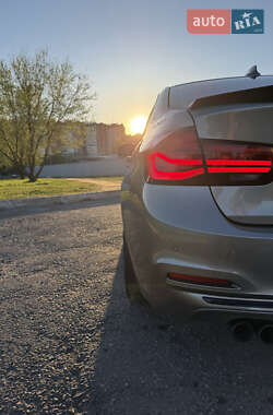 Седан BMW 3 Series 2017 в 