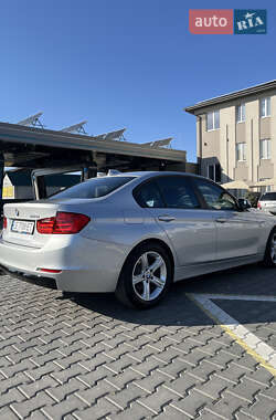 Седан BMW 3 Series 2013 в 