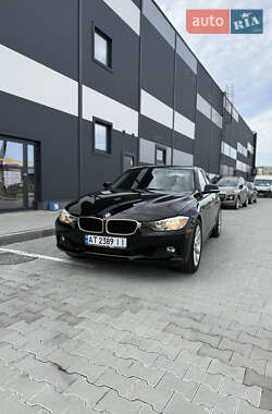 Седан BMW 3 Series 2013 в 