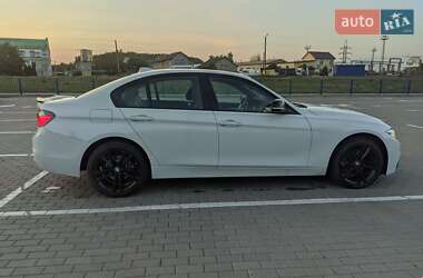 Седан BMW 3 Series 2018 в 