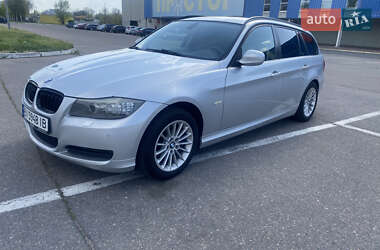 Універсал BMW 3 Series 2010 в 