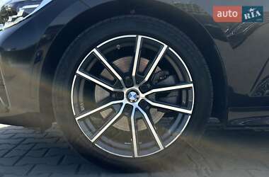 Седан BMW 3 Series 2019 в 