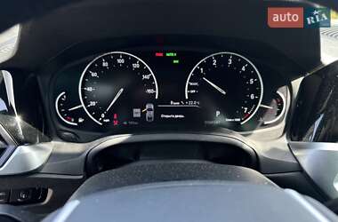 Седан BMW 3 Series 2019 в 