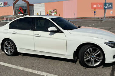 Седан BMW 3 Series 2015 в 
