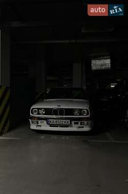 Седан BMW 3 Series 1987 в 