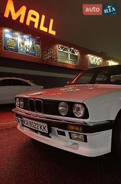 Седан BMW 3 Series 1987 в 